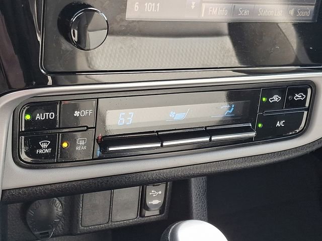 Used 2019 Toyota Corolla LE image 15