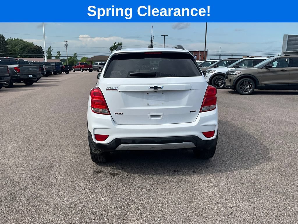 Used 2018 Chevrolet Trax LT w/ Redline Edition AWD/4WD image 6