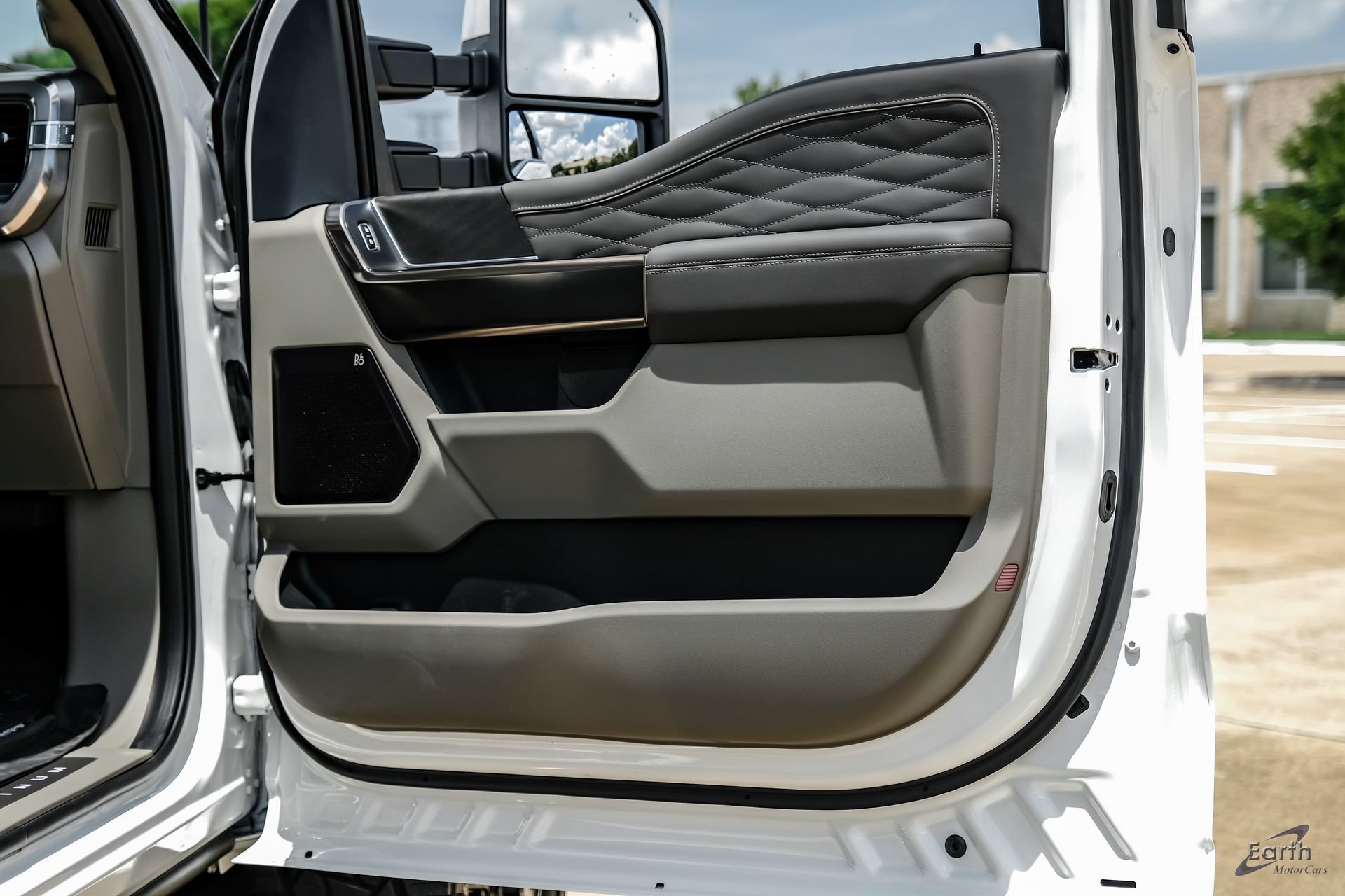 Used 2026 Ford F450 Platinum w/ Platinum Plus Package AWD/4WD image 99