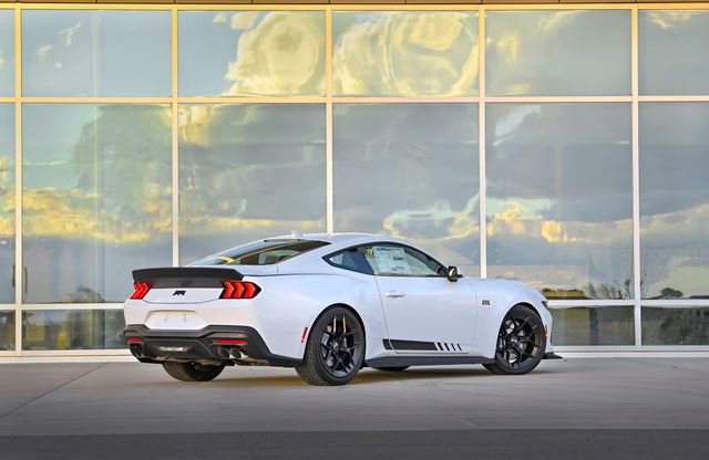 New 2026 Ford Mustang GT Premium w/ GT Performance Package RWD image 47