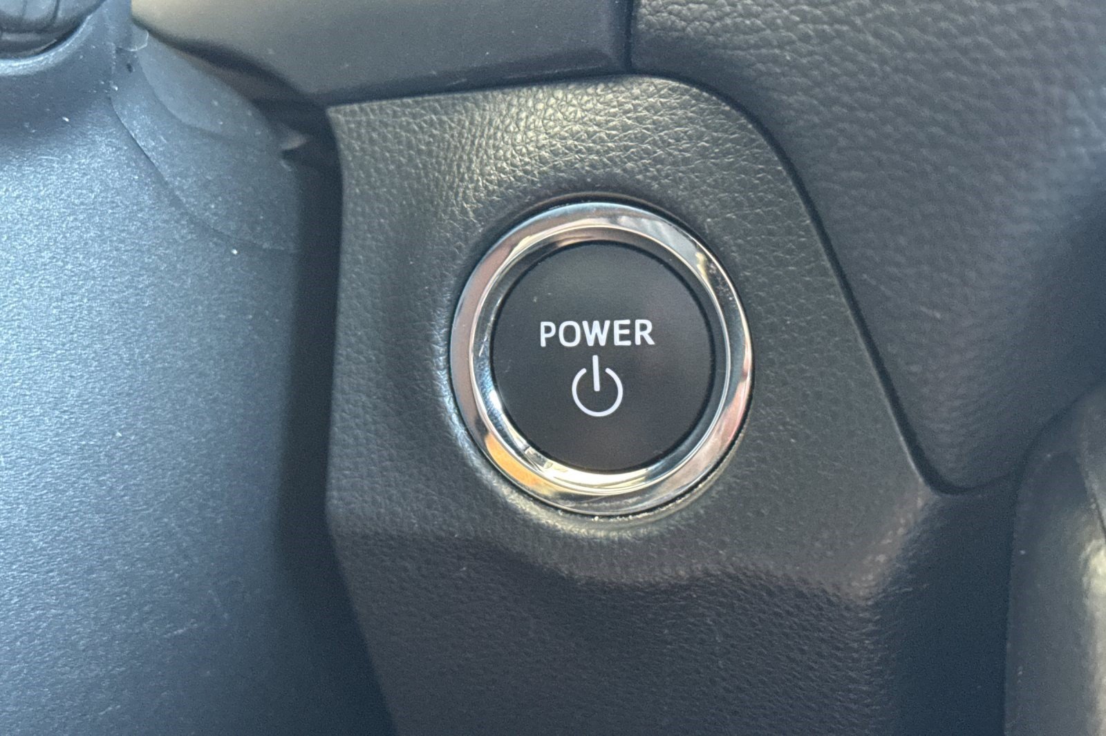Used 2023 Toyota RAV4 XLE w/ Convenience Package AWD/4WD image 28