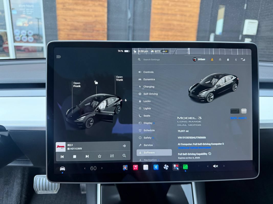Used 2020 Tesla Model 3 Long Range AWD/4WD image 40