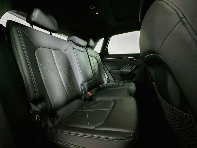 Certified 2024 Audi Q3 2.0T Premium w/ Convenience Package AWD/4WD image 25