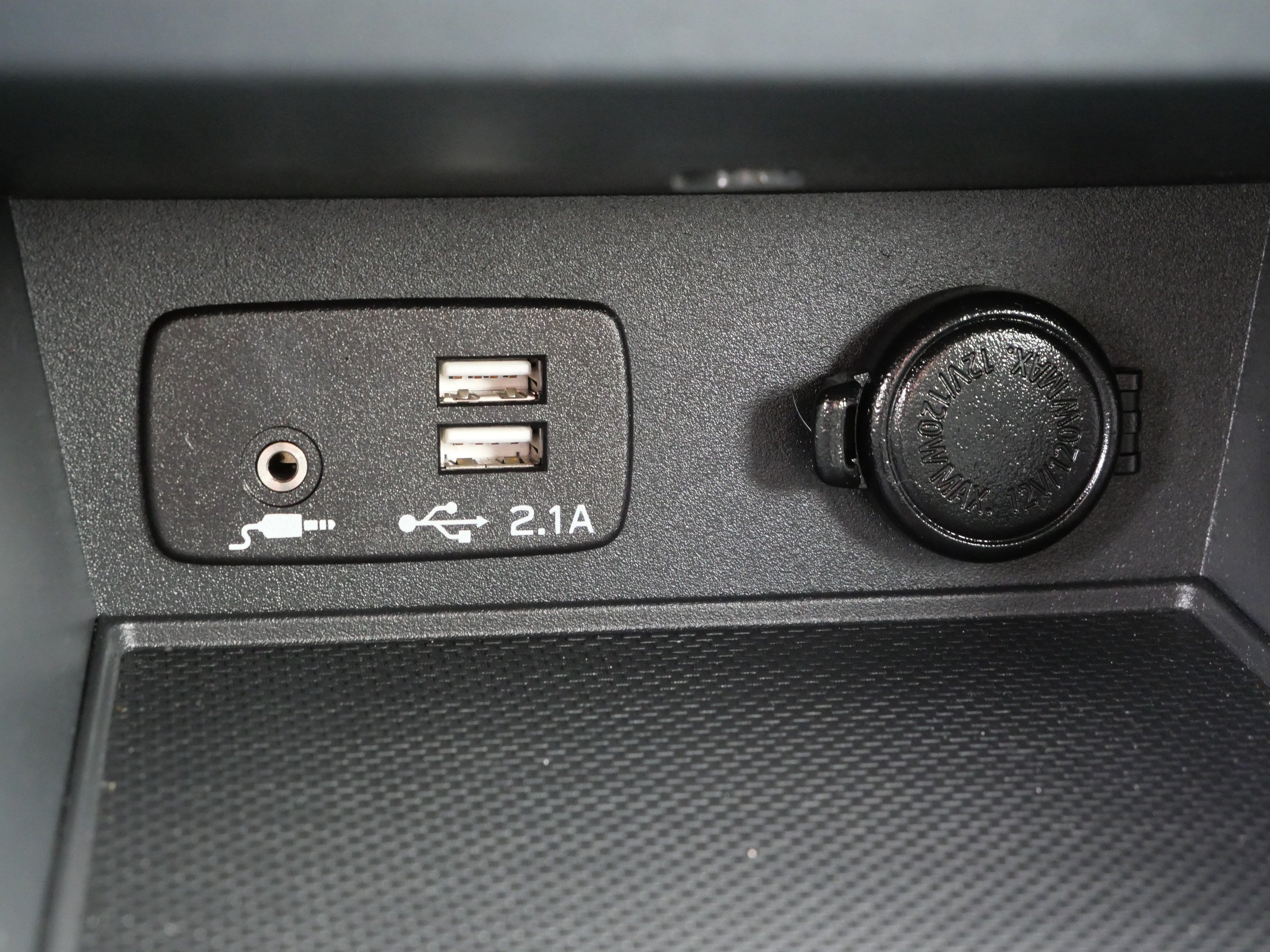 Certified 2023 Subaru Impreza 2.0i Premium AWD/4WD image 30