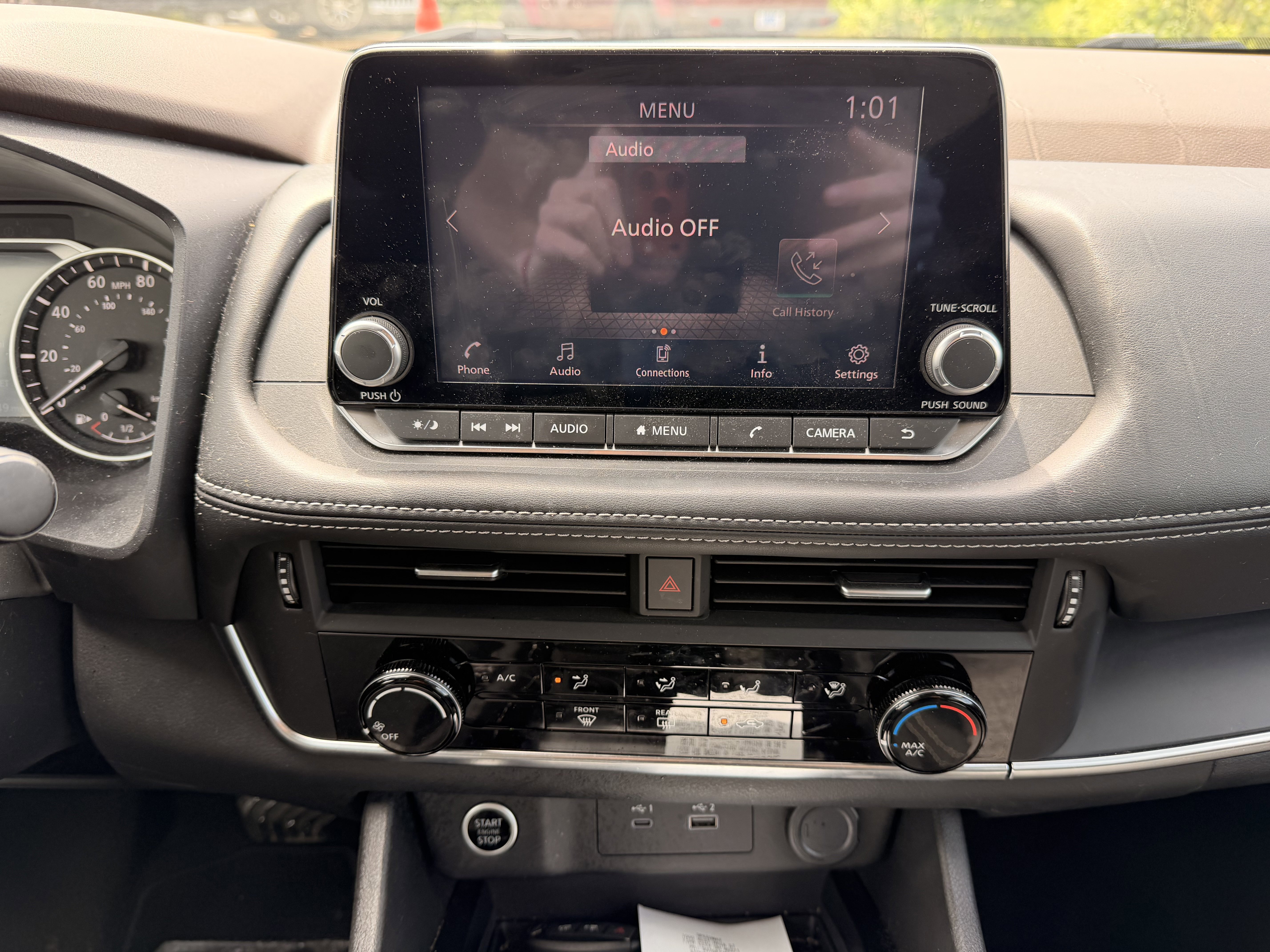 Used 2021 Nissan Rogue S AWD/4WD image 18