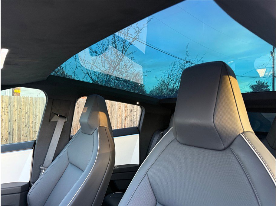 Used 2024 Tesla Cybertruck Cyberbeast image 30