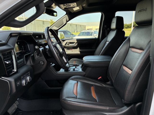 Used 2023 GMC Sierra 1500 AT4 w/ AT4 Preferred Package AWD/4WD image 13