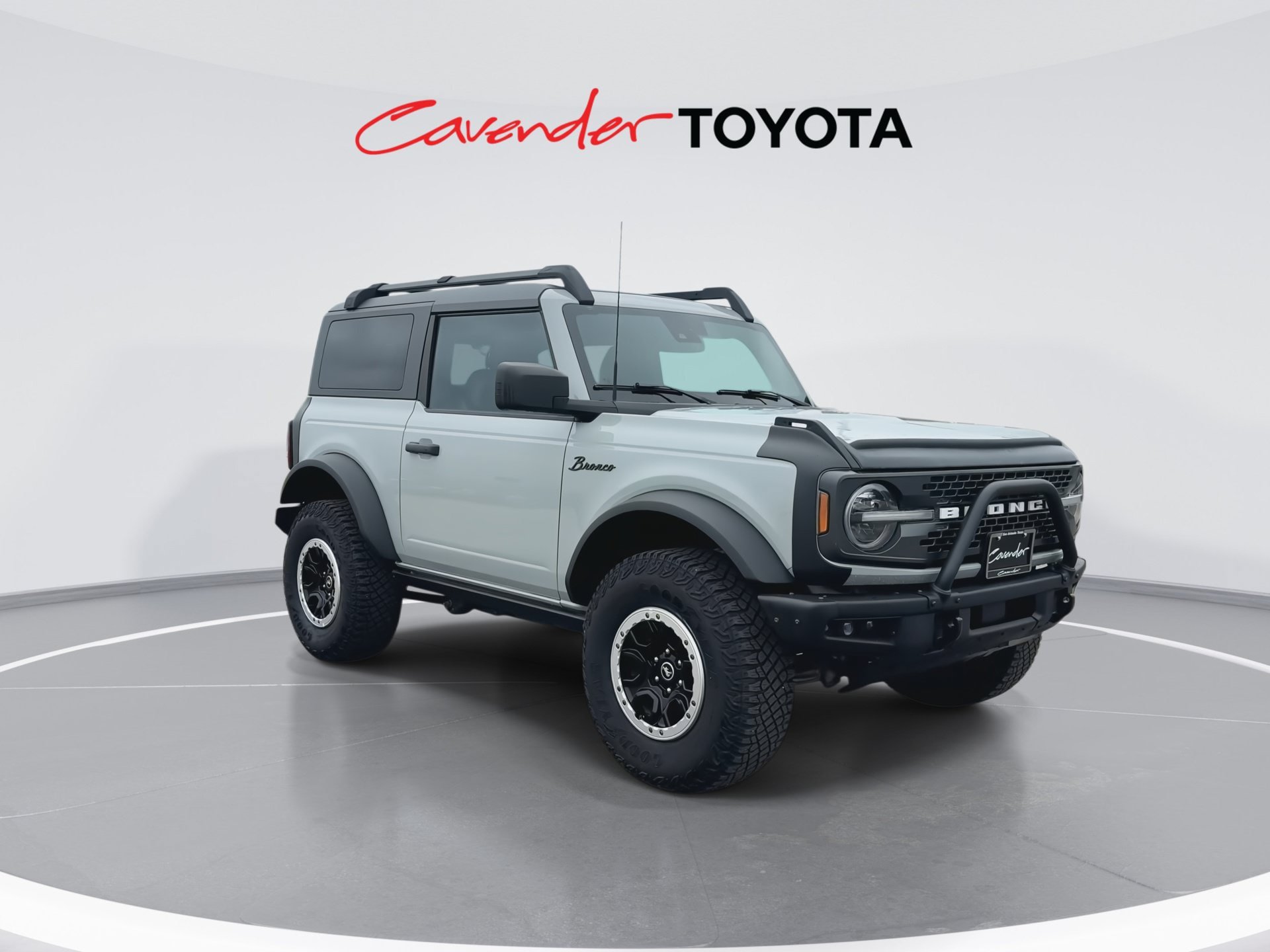 Used 2022 Ford Bronco Badlands w/ Sasquatch Package AWD/4WD image 2