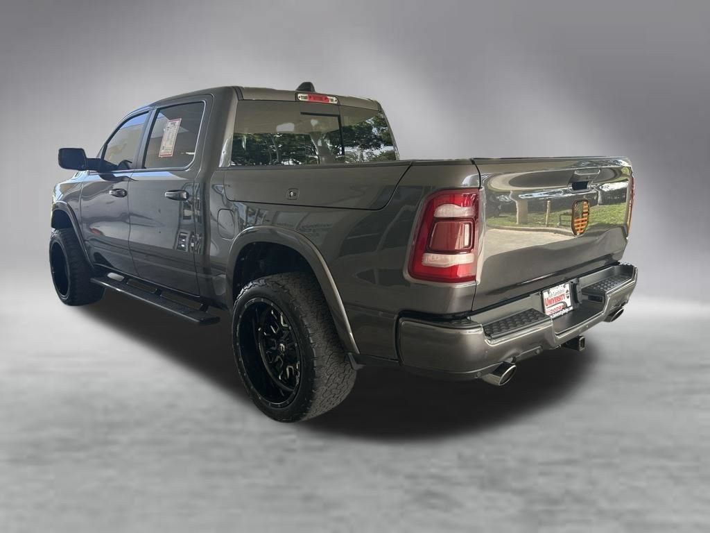 Used 2022 RAM 1500 Laramie AWD/4WD image 4