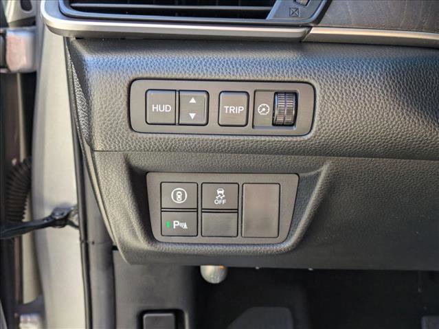 Used 2019 Honda Accord Touring image 10