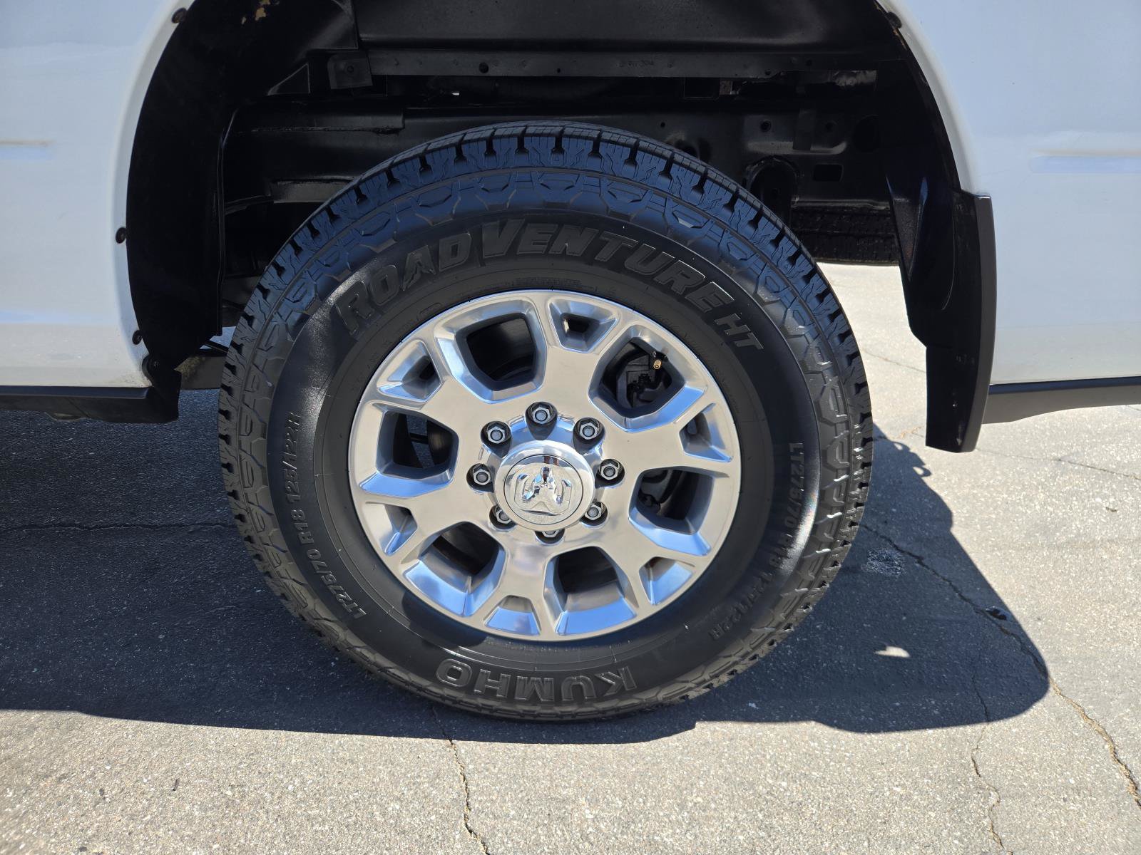 Used 2022 RAM 2500 Tradesman RWD image 35