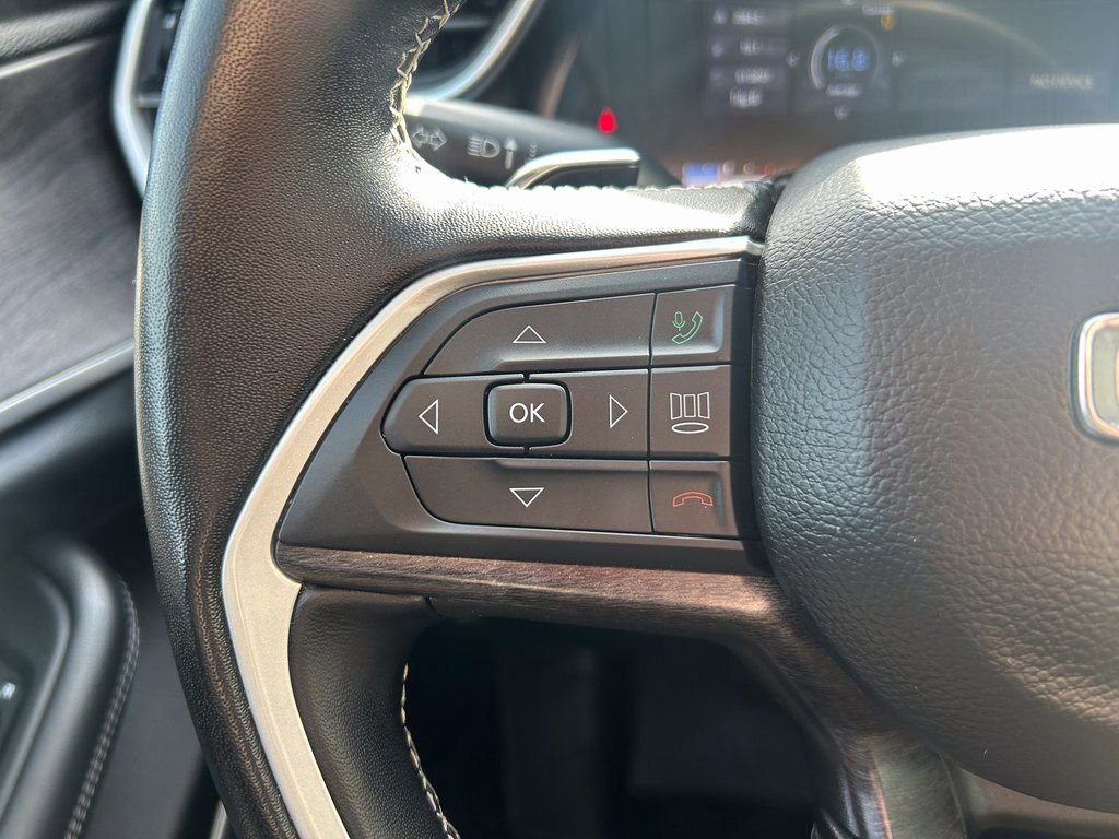 Used 2022 Jeep Grand Cherokee Limited image 29