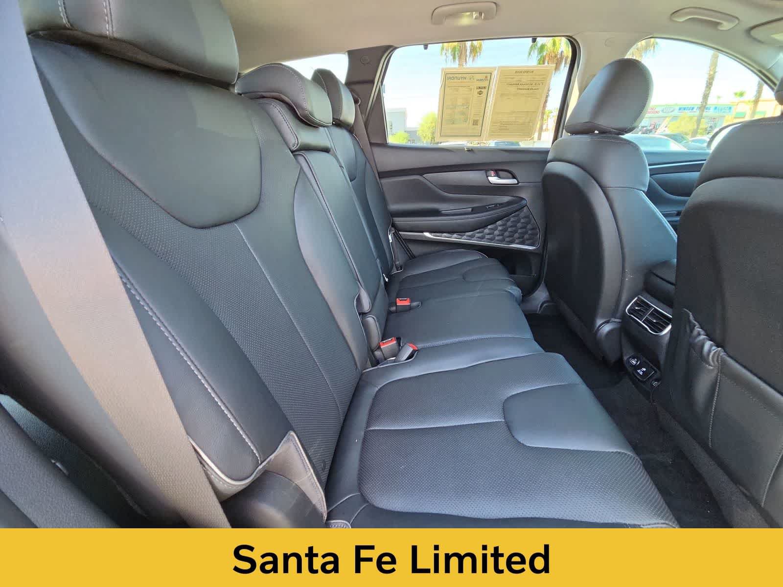 Used 2022 Hyundai Santa Fe Limited AWD/4WD image 17