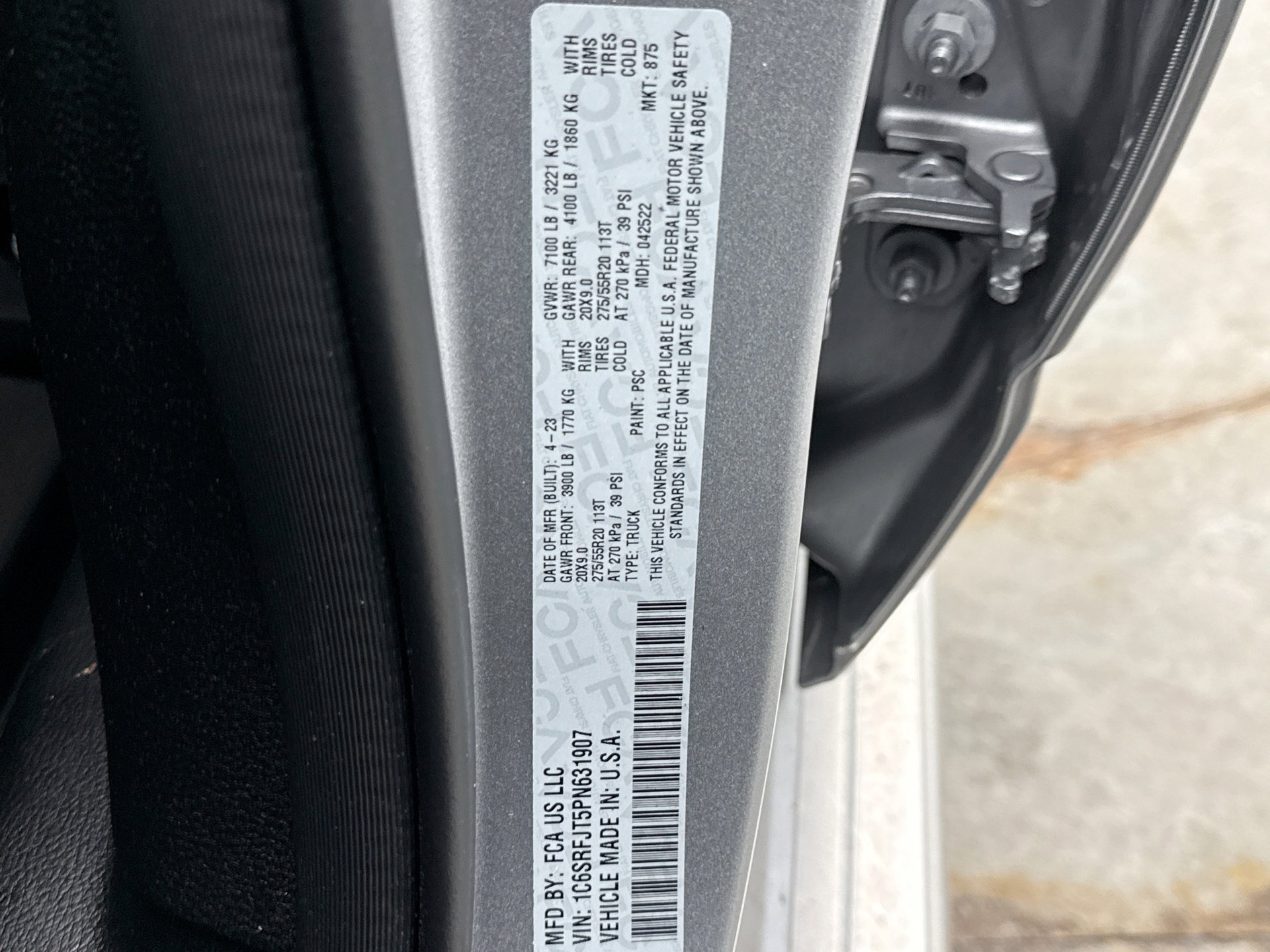 Used 2023 RAM 1500 Laramie image 25