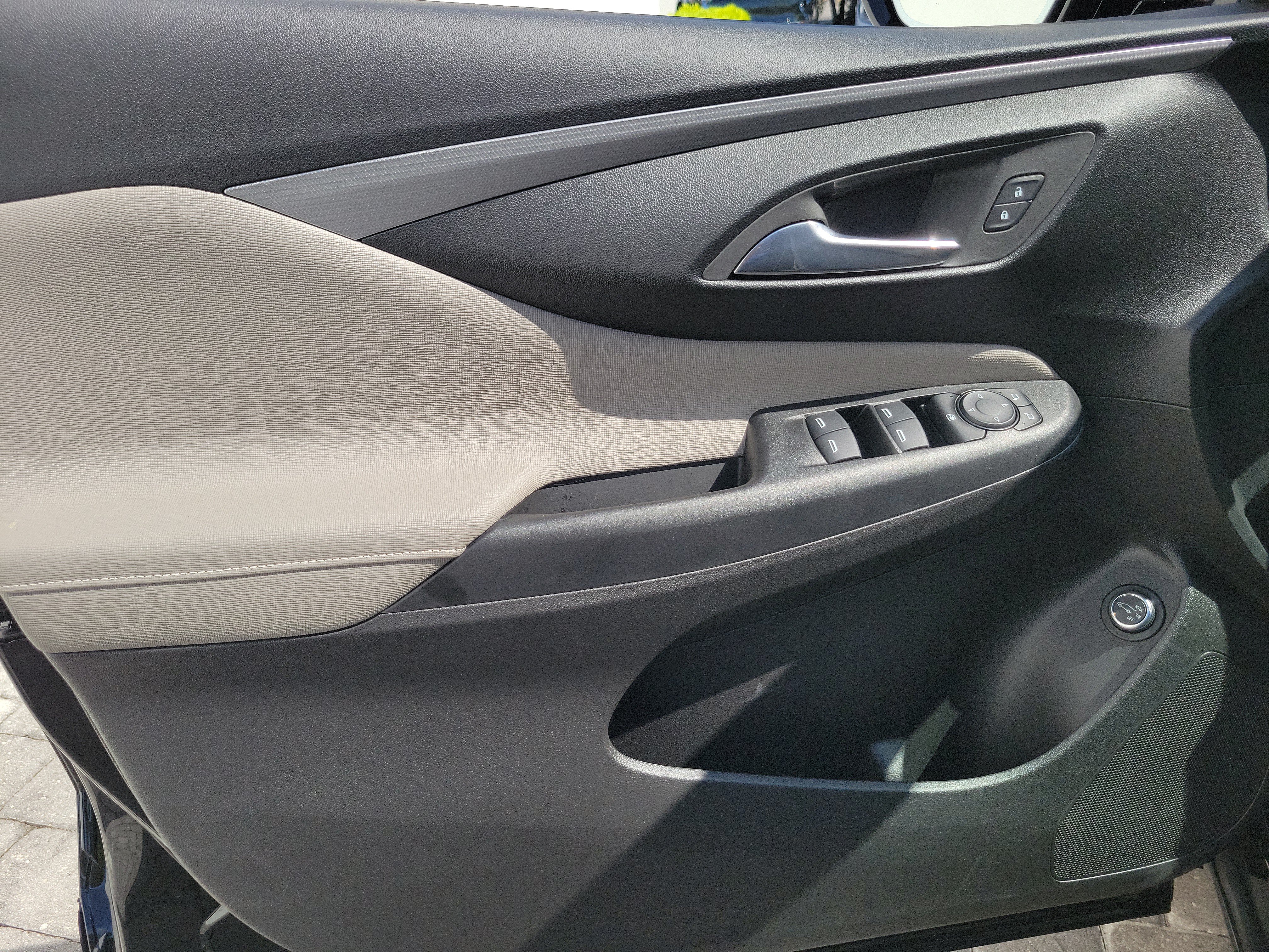 New 2026 Buick Envista Avenir FWD image 17