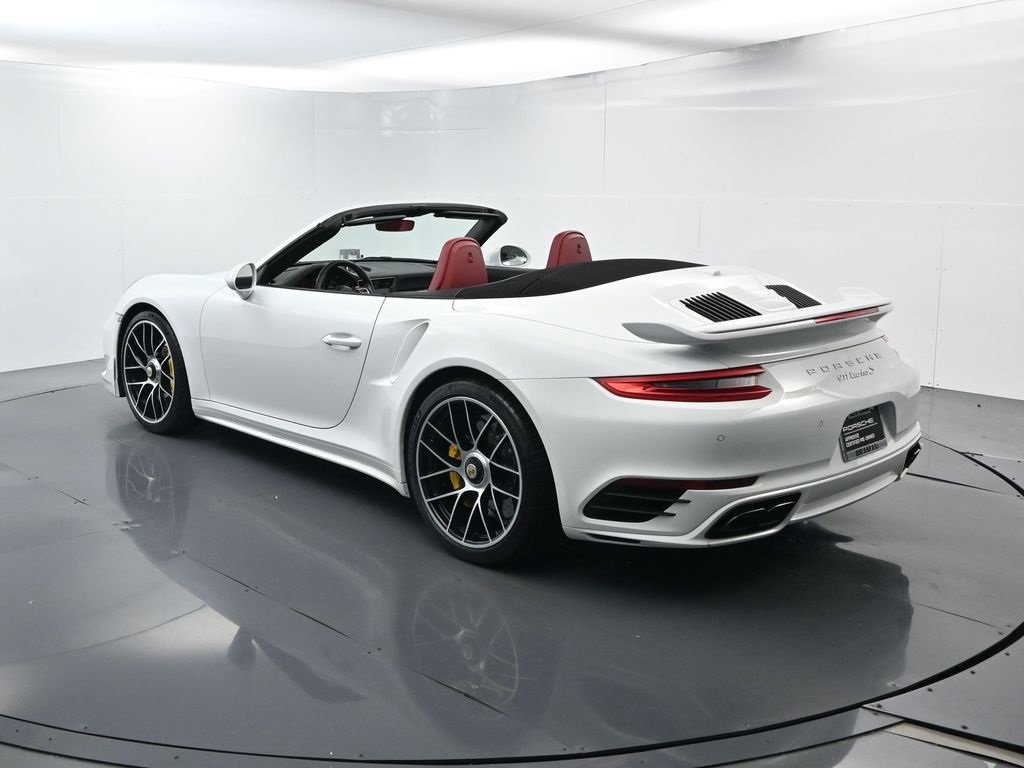Used 2019 Porsche 911 Turbo S image 3