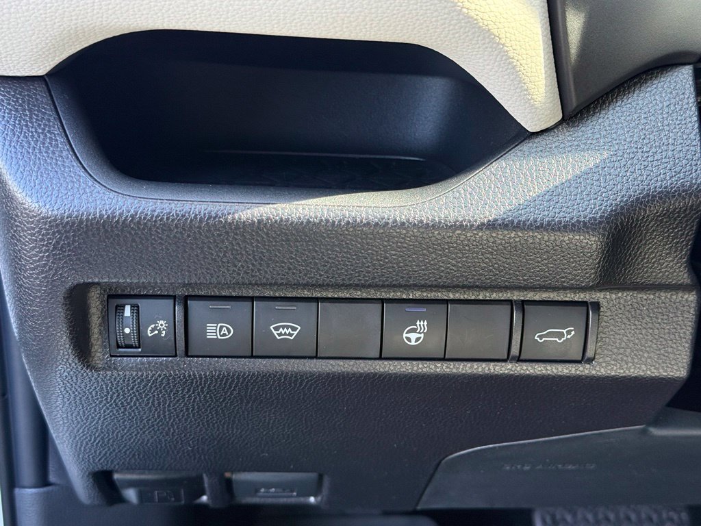 Used 2025 Toyota RAV4 XLE Premium w/ Weather Package AWD/4WD image 14