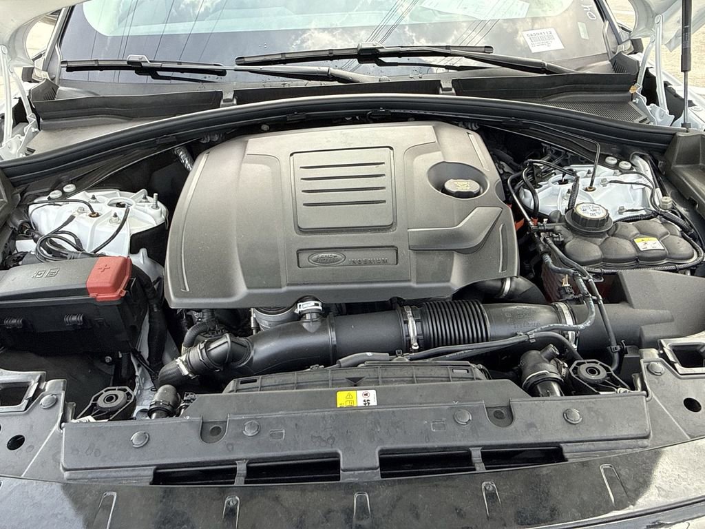 Used 2025 Land Rover Range Rover Velar S image 14