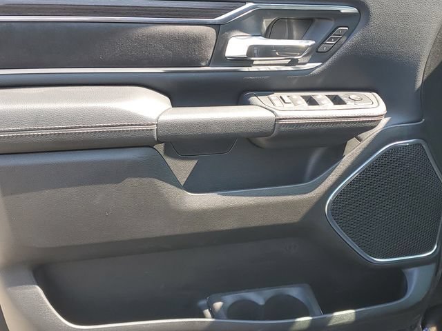 New 2026 RAM 1500 Laramie w/ Sport Appearance Package AWD/4WD image 15