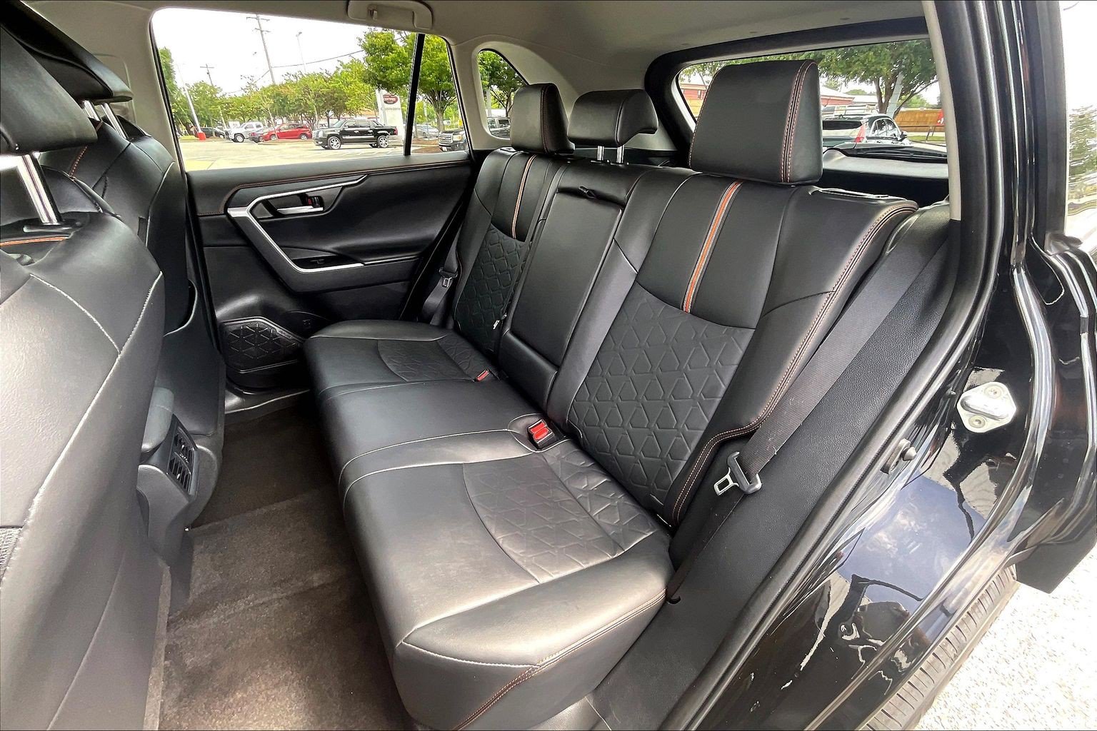 Used 2024 Toyota RAV4 Adventure AWD/4WD image 29