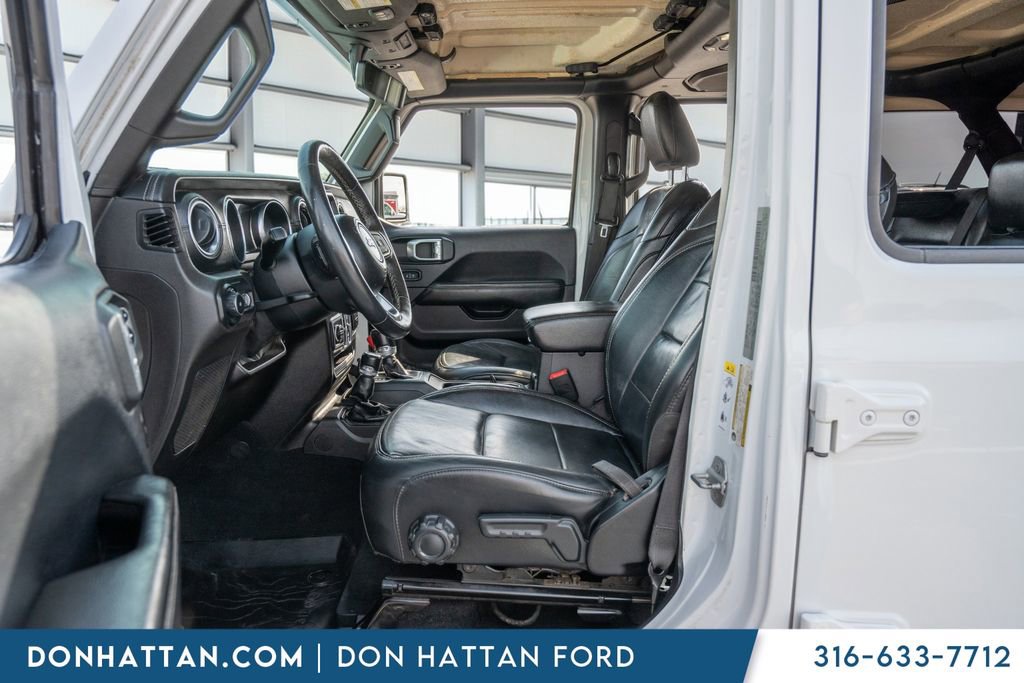 Used 2019 Jeep Wrangler Unlimited Sahara image 5