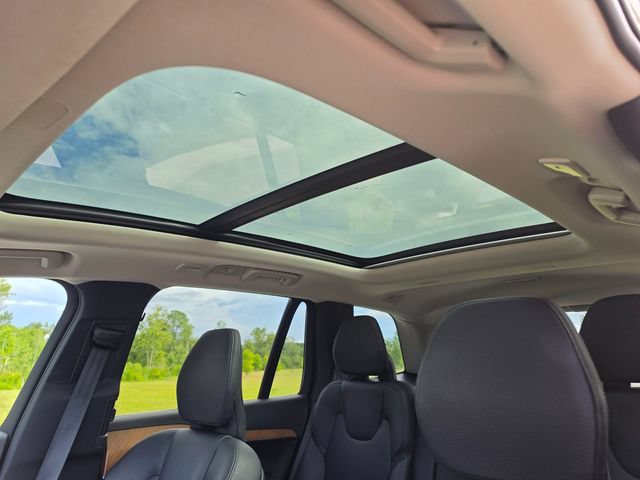 Used 2024 Volvo XC90 B5 Plus AWD/4WD image 5