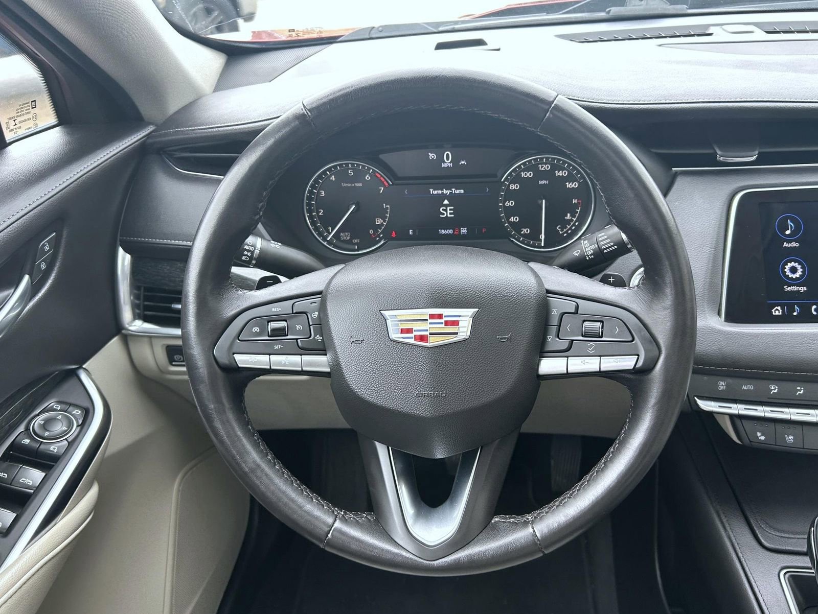 Certified 2023 Cadillac XT4 Premium Luxury image 15