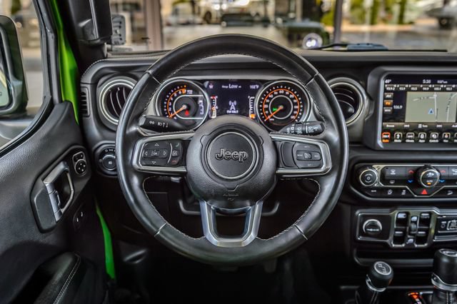 Used 2019 Jeep Wrangler Unlimited Sahara AWD/4WD image 30