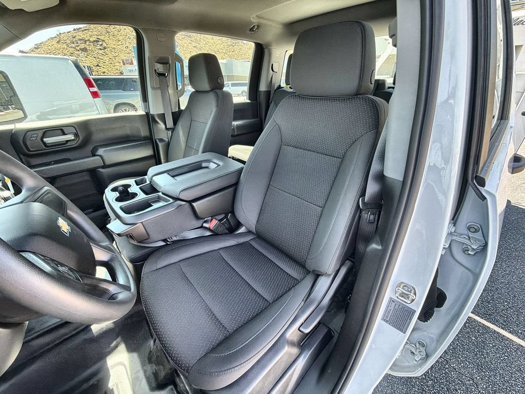 New 2026 Chevrolet Silverado 3500 W/T AWD/4WD image 18