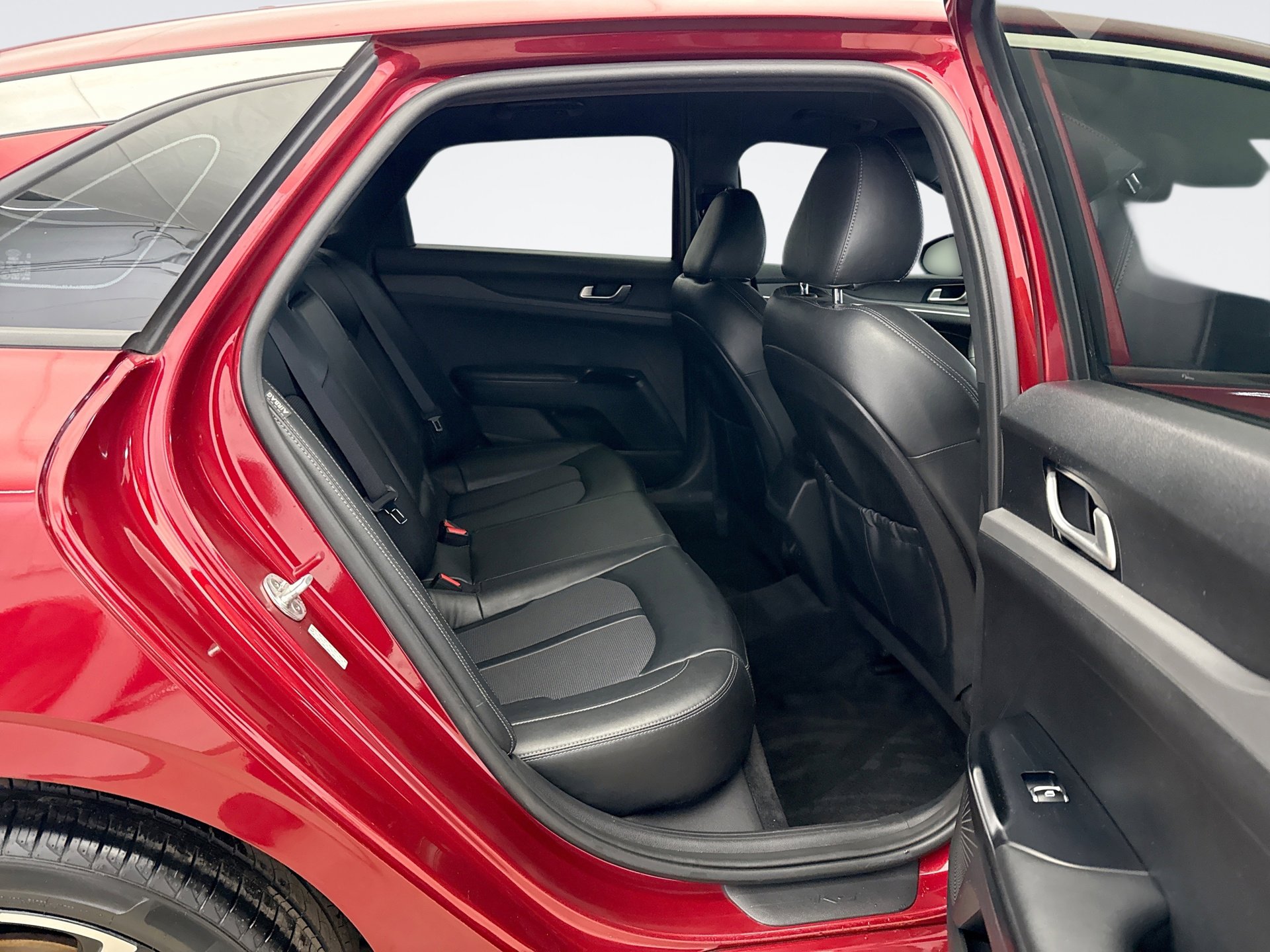 Used 2021 Kia K5 GT-Line image 17