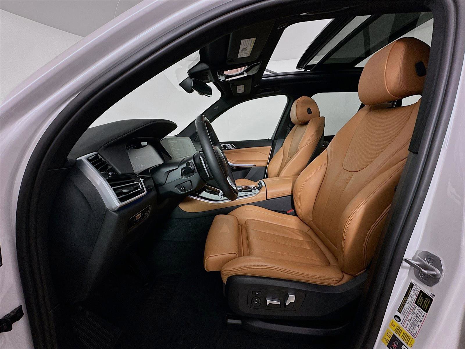 Certified 2022 BMW X5 xDrive45e image 21