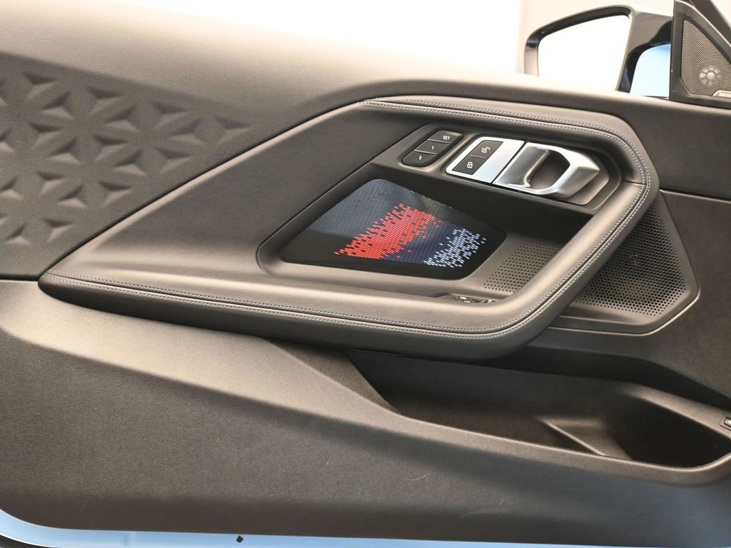 Used 2023 BMW M2 w/ Lighting Package image 9