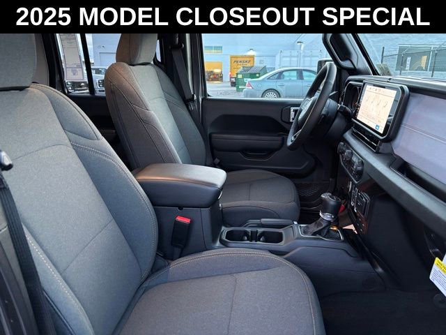 New 2025 Jeep Gladiator Sport AWD/4WD image 23