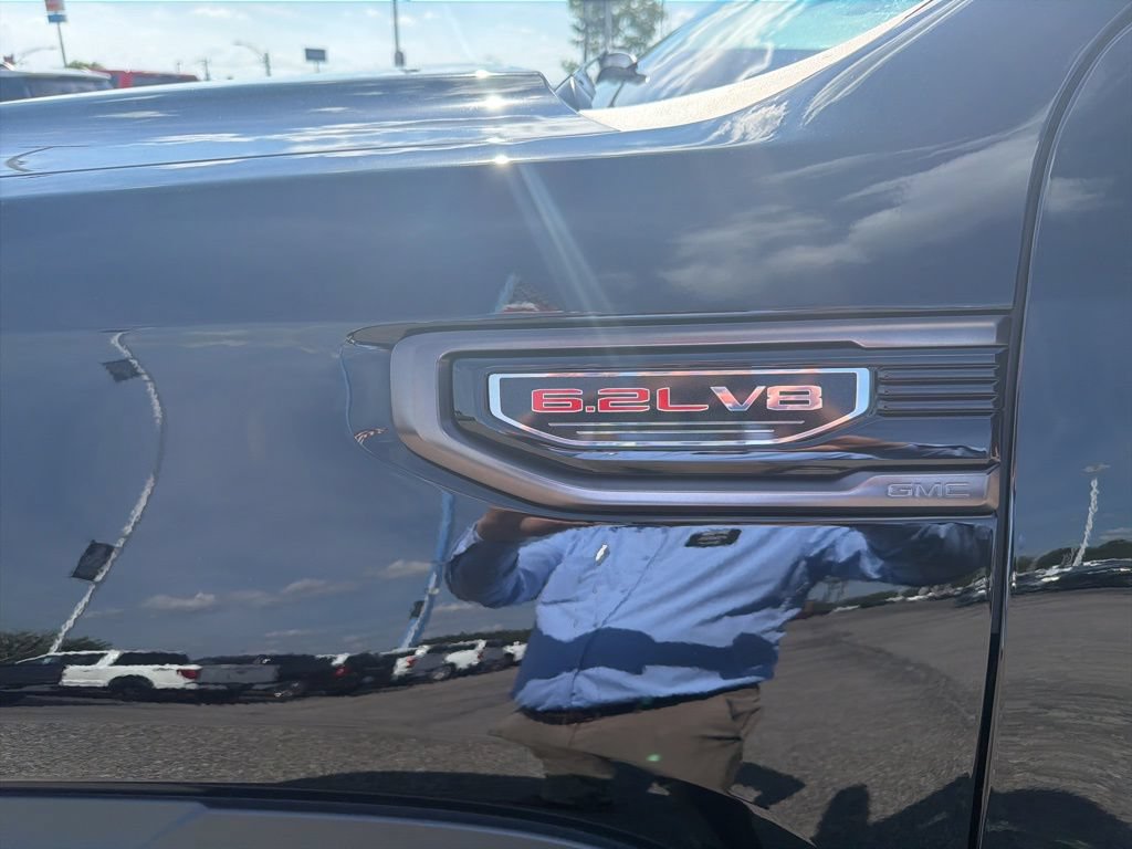Used 2024 GMC Sierra 1500 AT4X AWD/4WD image 3