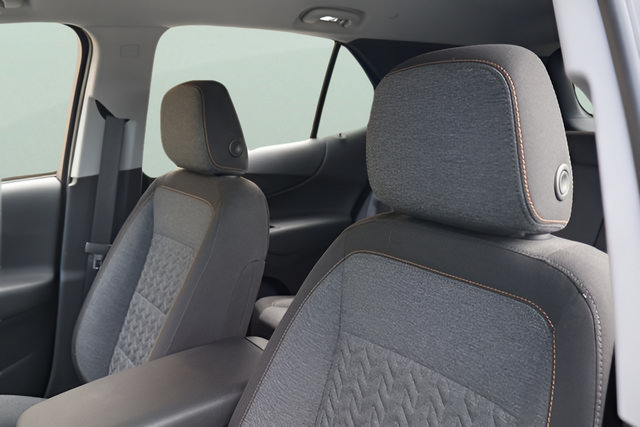 Used 2022 Chevrolet Equinox LT FWD image 14