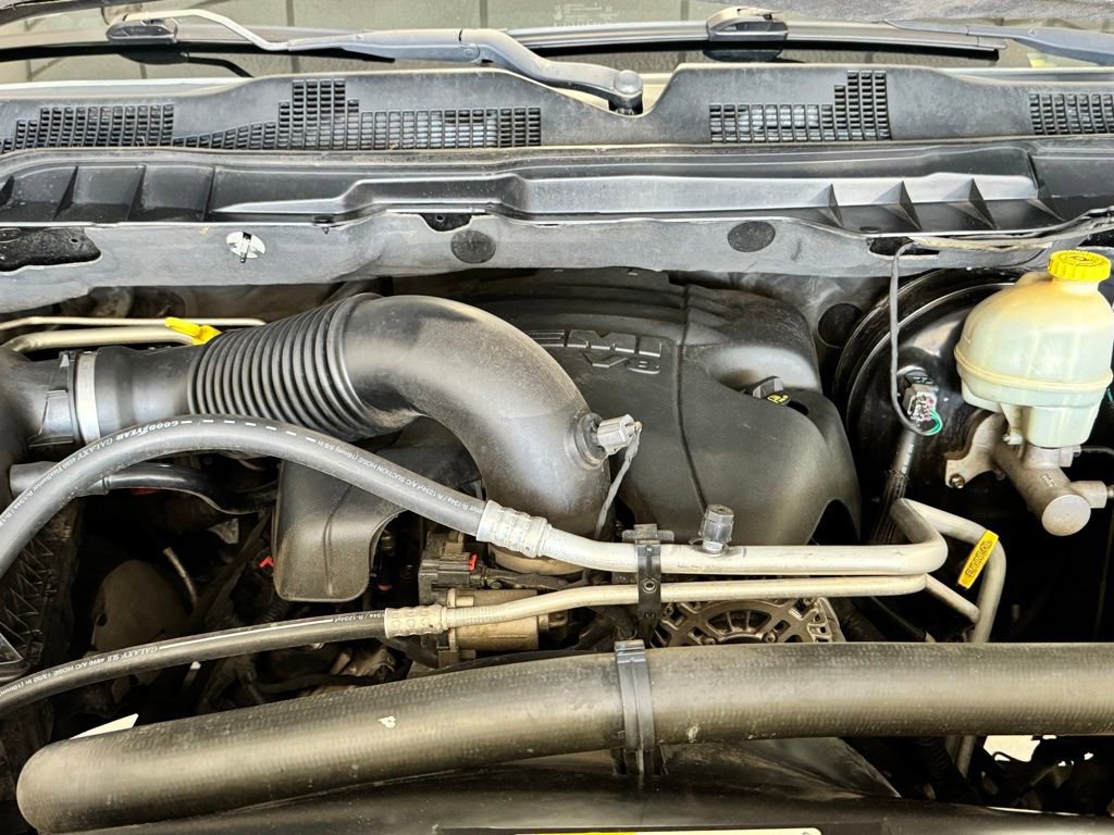 Used 2013 RAM 1500 Express image 19