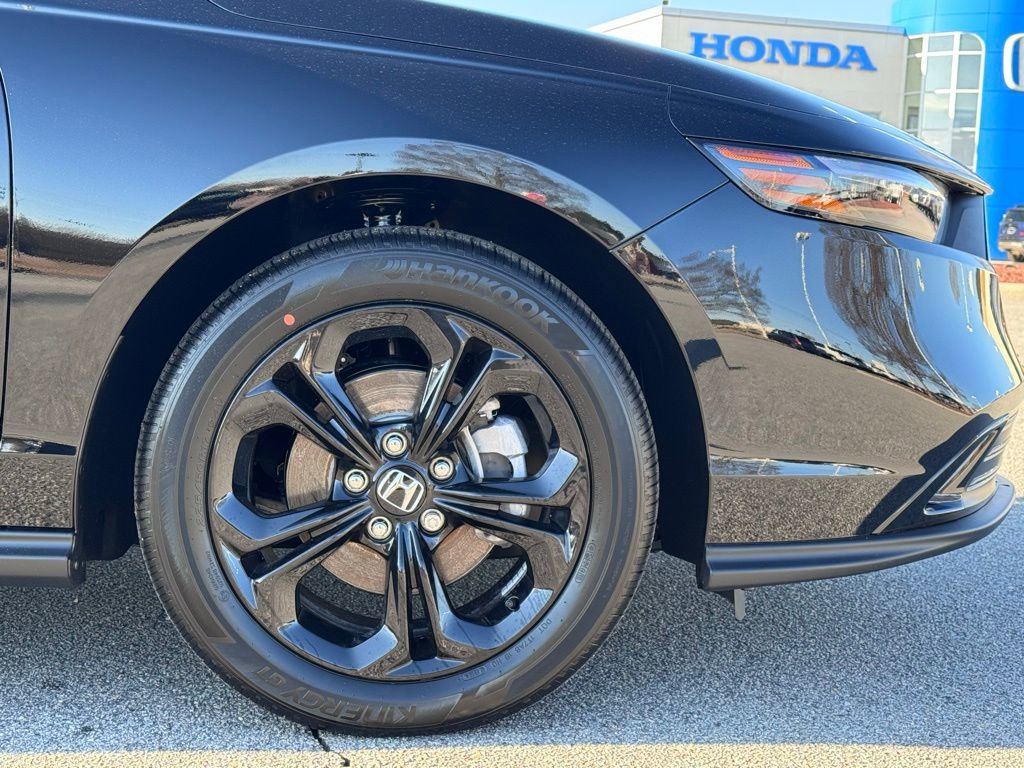 New 2025 Honda Accord SE image 38