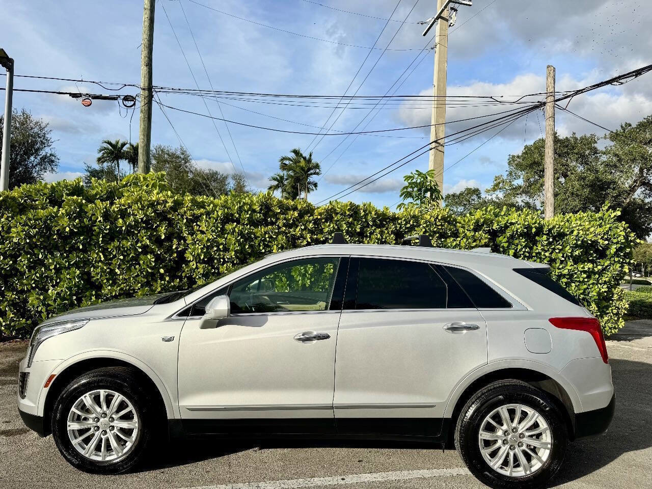 Used 2019 Cadillac XT5 FWD image 9