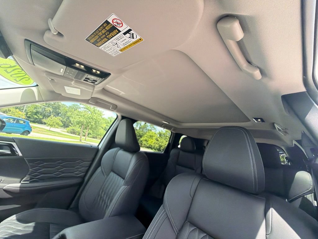 New 2026 Mitsubishi Outlander SEL AWD/4WD image 19