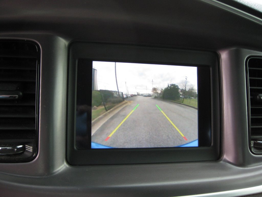 Used 2019 Dodge Charger SXT w/ Plus Group image 34