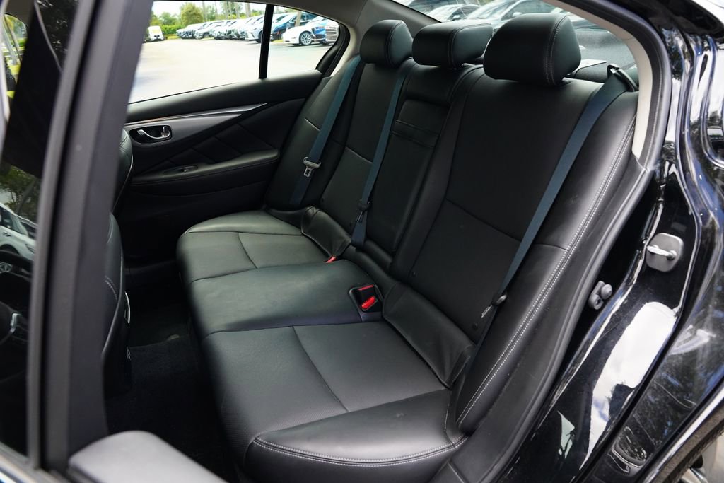 Used 2023 INFINITI Q50 Luxe w/ Cargo Package RWD image 14