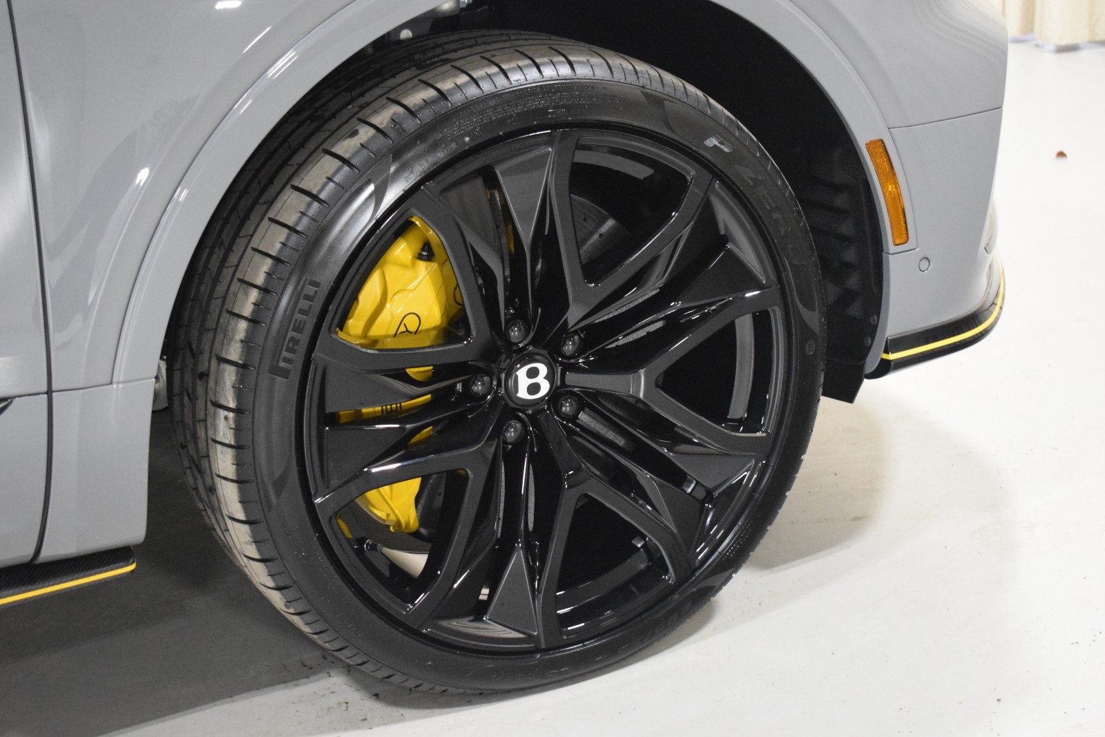 New 2026 Bentley Bentayga Speed image 7