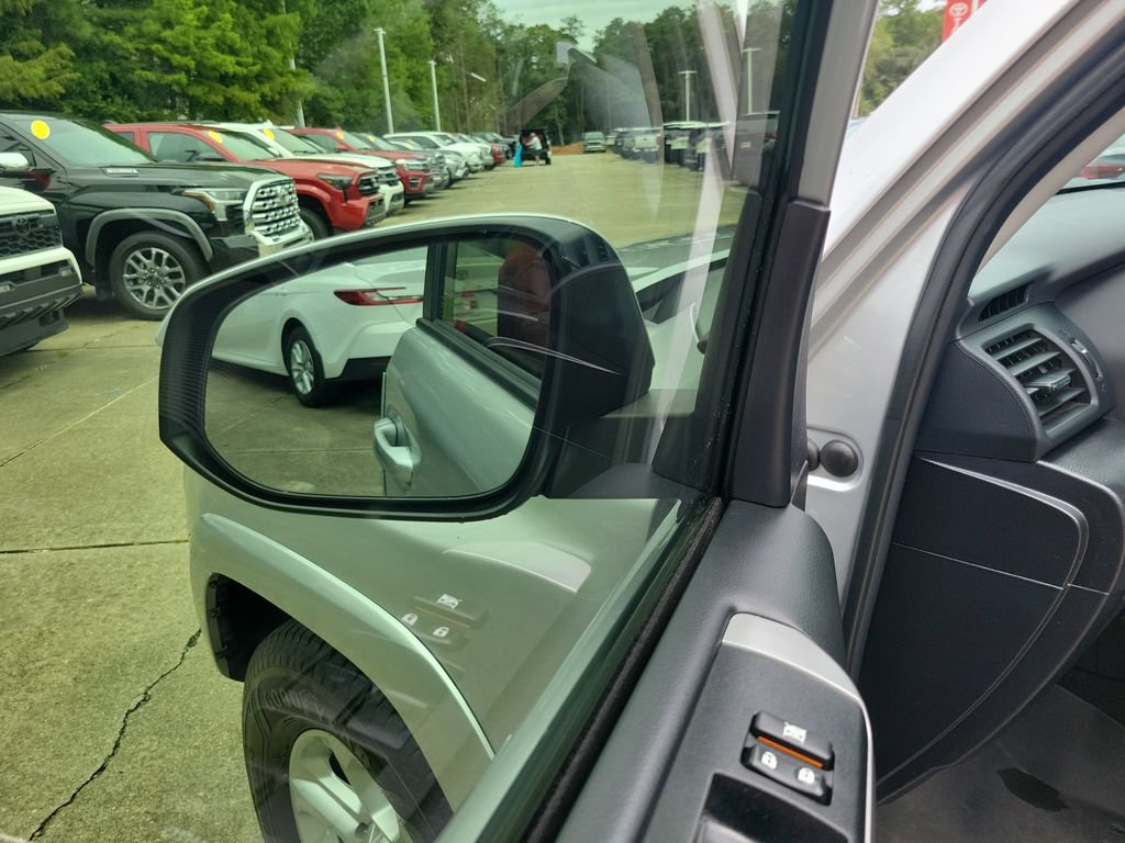 Certified 2020 Toyota 4Runner SR5 RWD image 13