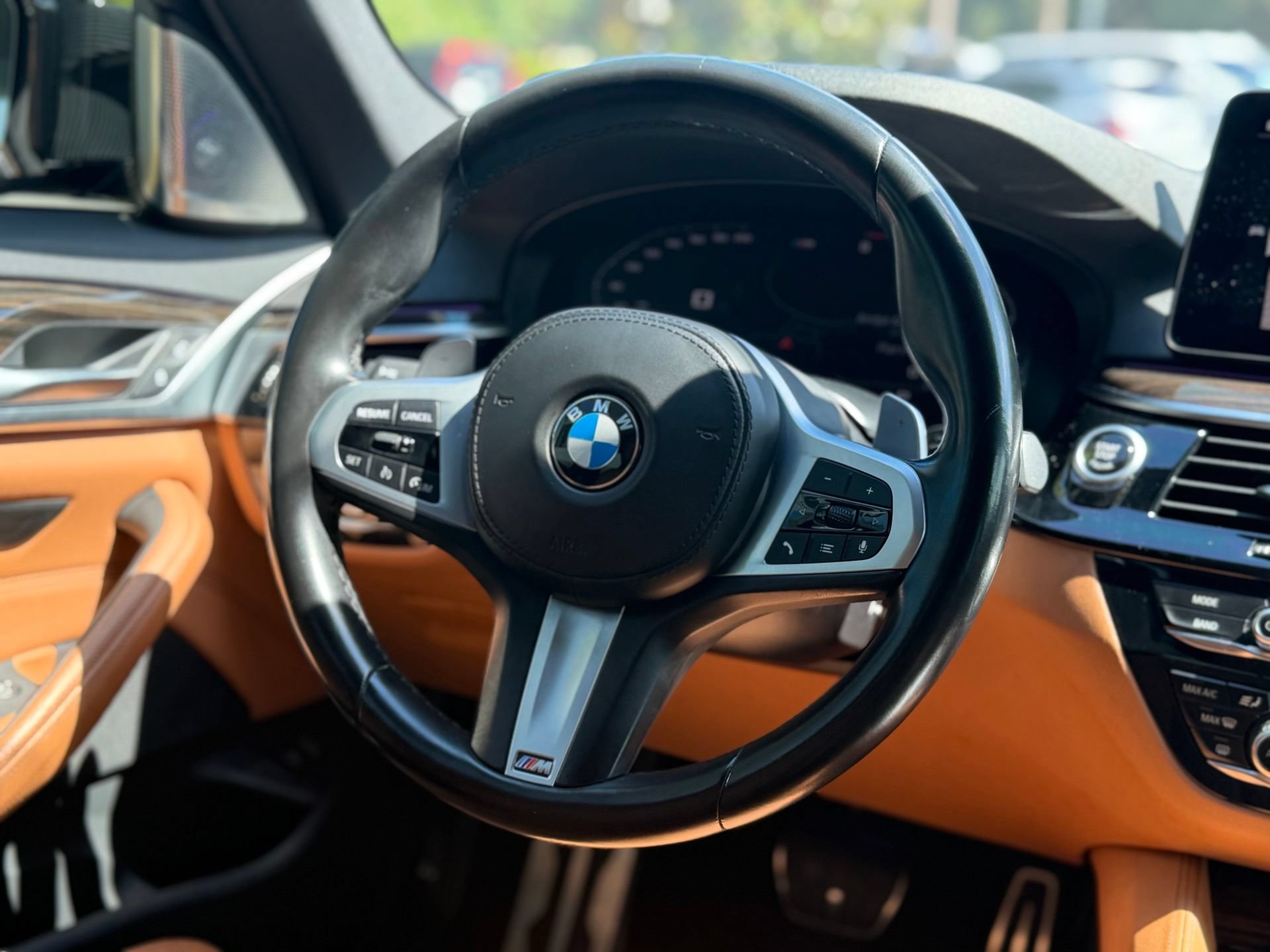 Used 2021 BMW 540i w/ M Sport Package RWD image 23