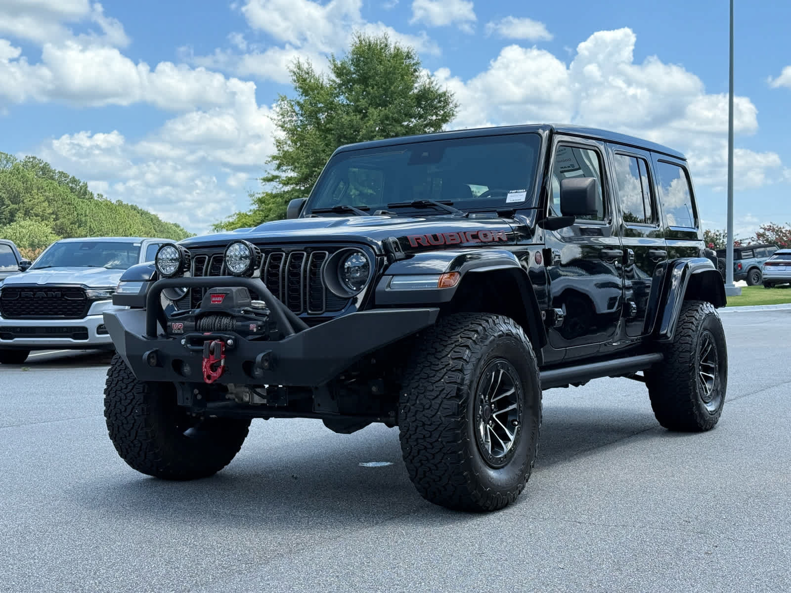 Used 2024 Jeep Wrangler Unlimited Rubicon AWD/4WD image 1