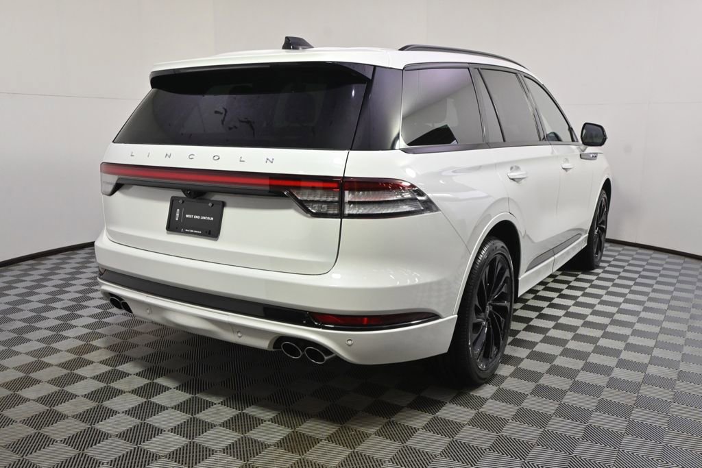 New 2026 Lincoln Aviator Reserve image 6