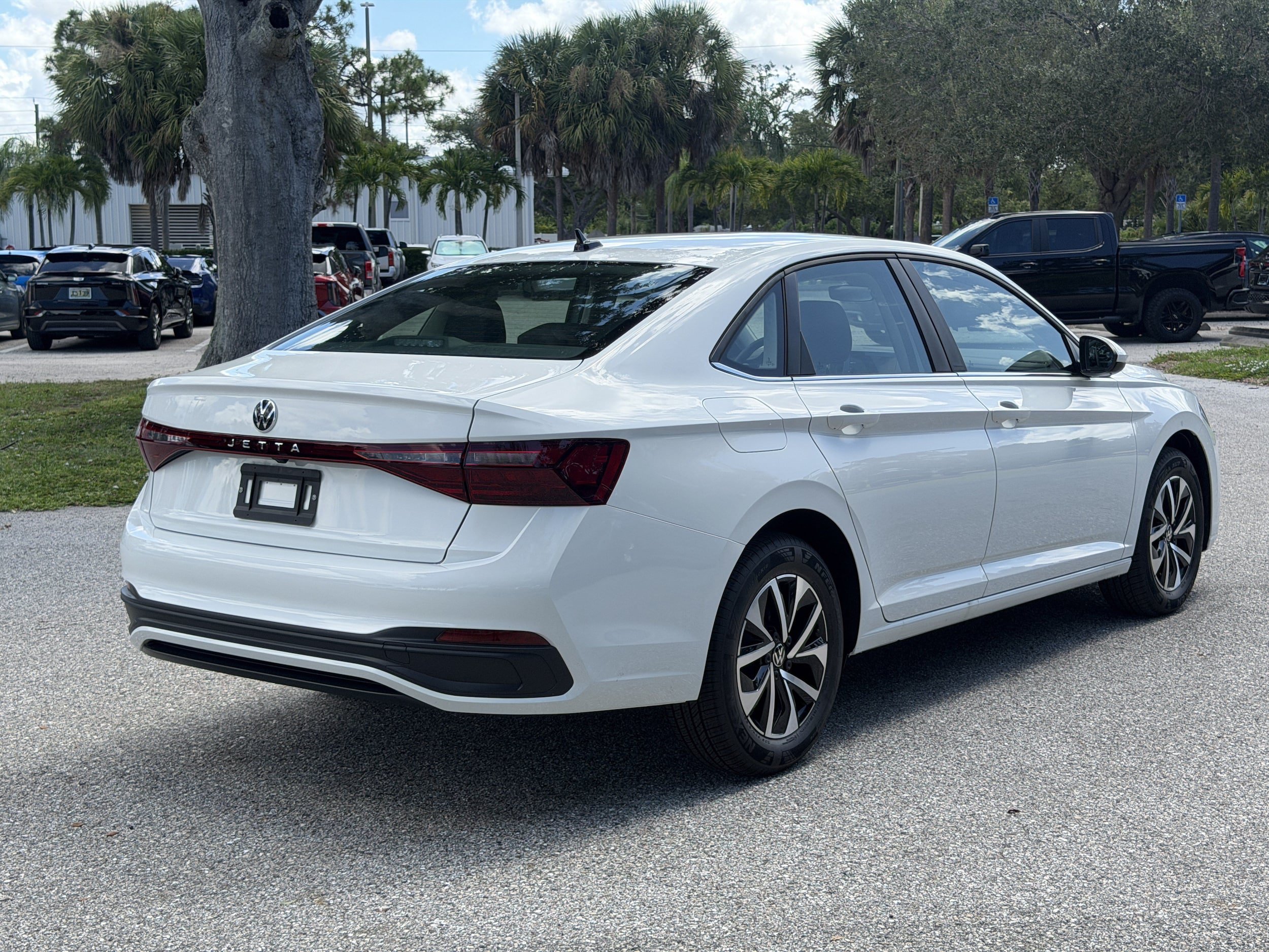 New 2026 Volkswagen Jetta S FWD image 7
