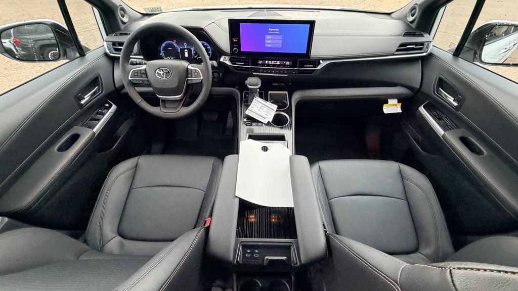 New 2026 Toyota Sienna XLE Woodland Edition AWD/4WD image 12