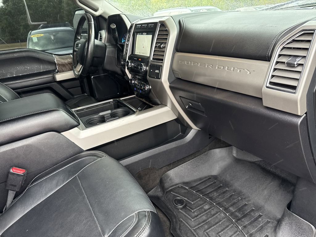 Used 2017 Ford F250 Lariat w/ Lariat Ultimate Package AWD/4WD image 27