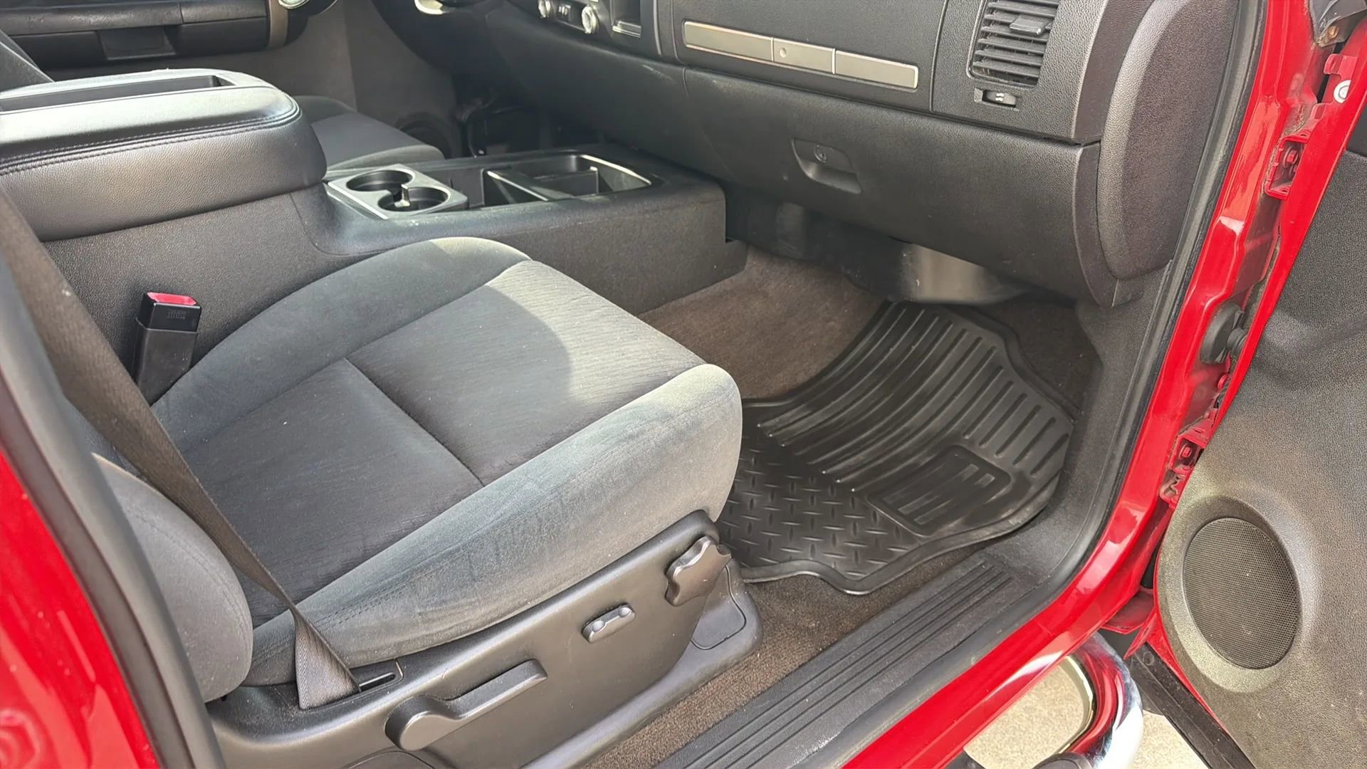 Used 2008 Chevrolet Silverado 1500 LT w/ Towing Package image 82